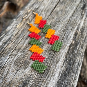 Zsuwel Őszi falevelek cikkcakk fülbevaló , Ékszer, Fülbevaló, Lógó fülbevaló, Gyöngyfűzés, gyöngyhímzés, Ékszerkészítés, MESKA