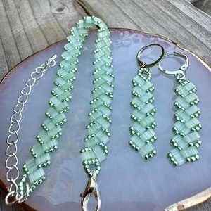 Zsuwel Menta ékszerszett , Ékszer, Karkötő, Gyöngyös karkötő, Ékszerkészítés, Gyöngyfűzés, gyöngyhímzés, MESKA