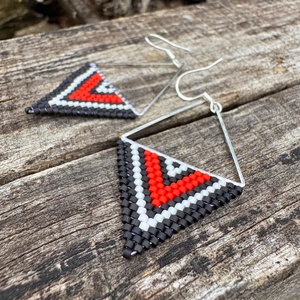 Zsuwel Fekete-piros SWING fülbevaló - Meska.hu