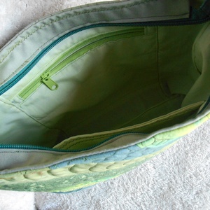 Tavaszi válltáska / zöld táska / cérnarajzos zöld táska - táska & tok - kézitáska & válltáska - válltáska - Meska.hu