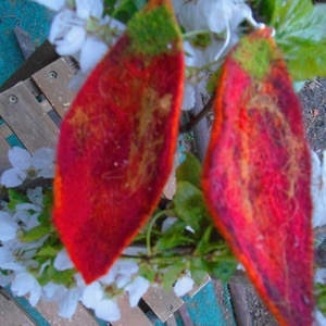 Nemez fülbevaló/nemezelt/ tűnemezelt fülbevaló - esküvő - ékszer - fülbevaló - Meska.hu