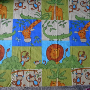 Falvédő/ Gyerekszoba/Állatos falvédő/Vidám falvédő/Zsiráfos/ Oroszlános/ Majmos - baba - mama - babaszoba dekoráció - falvédő gyerekszobába - Meska.hu