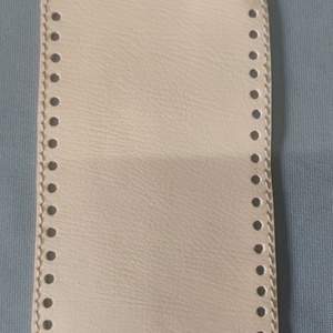 Horgolható alap. Bézs. 23x10 cm, Kellékek & szerszámok, Szerszámok, eszközök, Eszköz kötéshez, horgoláshoz, , MESKA