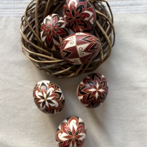 Hímestojás (húsvéti tojás), Otthon & Életmód, Dekoráció, Asztal és polc dekoráció, Asztaldísz, Mindenmás, MESKA