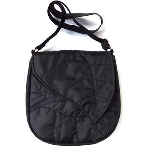 Nagyméretű válltáska, Táska & Tok, Kézitáska & válltáska, Vállon átvethető táska, Varrás, MESKA