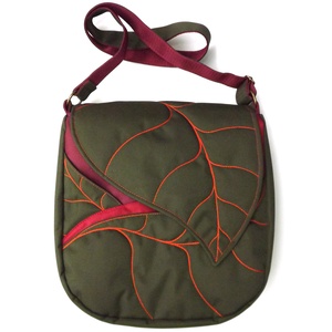 Nagyméretű válltáska - Meska.hu