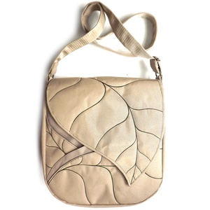 Nagyméretű válltáska, Táska & Tok, Kézitáska & válltáska, Vállon átvethető táska, Varrás, MESKA