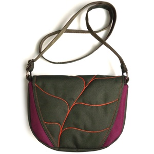 Kisméretű válltáska - táska & tok - kézitáska & válltáska - válltáska - Meska.hu