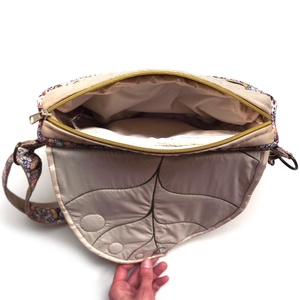 Nagyméretű övtáska - táska & tok - kézitáska & válltáska - válltáska - Meska.hu