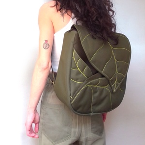 Nagyméretű hátizsák - táska & tok - kézitáska & válltáska - vállon átvethető táska - Meska.hu
