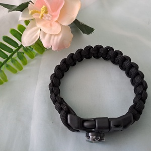 Paracord karkötő, túlélő karkötő - ékszer - karkötő - fonott karkötő - Meska.hu