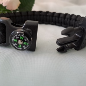 Paracord karkötő, túlélő karkötő - ékszer - karkötő - fonott karkötő - Meska.hu