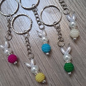 Húsvéti nyuszis kulcstartó - Meska.hu