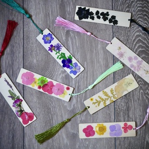 Fa könyvjelző szárazvirág díszítéssel - könyv & zene - könyvjelző - Meska.hu Fa könyvjelző szárazvirág díszítéssel - könyv & zene - könyvjelző - Meska.hu