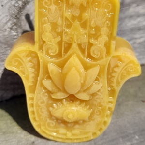 Hamsa kéz gyertya - kellékek & szerszámok - vegyes alapanyag - gyertya alapanyag - méhviasz gyertya alapanyag - Meska.hu