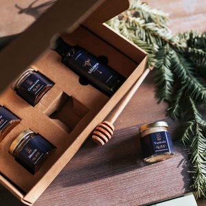 Ajándékdoboz Mini - ribizli mézborral és 4 mézzel, Élelmiszer, Méz & Propolisz, , MESKA