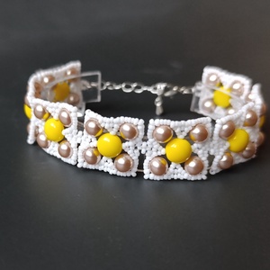 Négyzetes karkötő - ékszer - karkötő - gyöngyös karkötő - Meska.hu