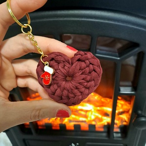 Horgolt ünnepi kulcstartó - Meska.hu