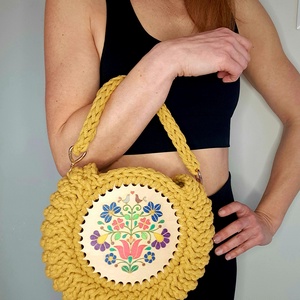 A tradíció útján - egyedi stílusú horgolt táska - táska & tok - kézitáska & válltáska - kézitáska - Meska.hu