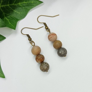 Matt amerikai jáspis ásványgyöngyös, lógós fülbevaló  - ékszer - fülbevaló - lógó fülbevaló - Meska.hu