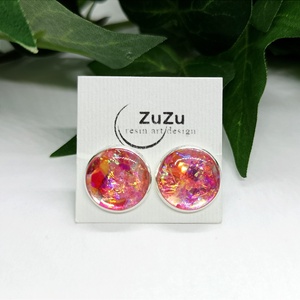 Csillogó pink/magenta irizáló pelyhes műgyanta pötty fülbevaló  - ékszer - fülbevaló - pötty fülbevaló - Meska.hu