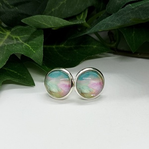 Türkiz és rózsaszínű márvány mintás pötty fülbevaló, Ékszer, Fülbevaló, Pötty fülbevaló, Ékszerkészítés, MESKA