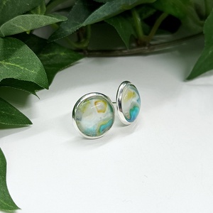 Kék és zöld színű márvány mintás pötty fülbevaló - ékszer - fülbevaló - pötty fülbevaló - Meska.hu