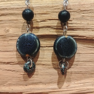 Lógós fülbevaló gyöngyökkel - ékszer - fülbevaló - lógó fülbevaló - Meska.hu Lógós fülbevaló gyöngyökkel - ékszer - fülbevaló - lógó fülbevaló - Meska.hu