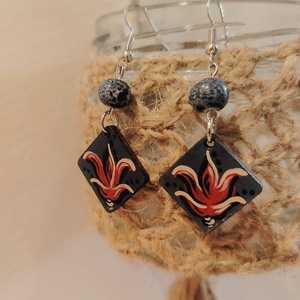 Virágos festett fülbevaló  - ékszer - fülbevaló - lógó fülbevaló - Meska.hu Virágos festett fülbevaló  - ékszer - fülbevaló - lógó fülbevaló - Meska.hu