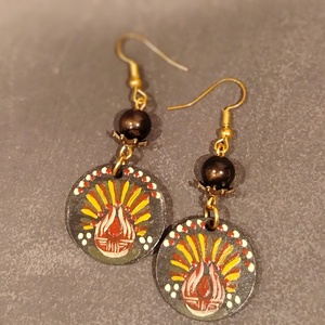 Virágos festett fülbevaló  - ékszer - fülbevaló - lógós kerek fülbevaló - Meska.hu