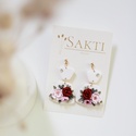 Virágos függő fülbevaló - Meska.hu